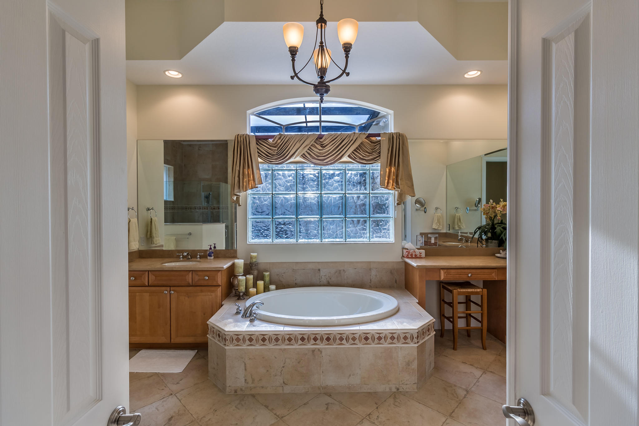 8816 Bally Bunion Road Port St. Lucie, FL 34986 - Photo 20 of 44 Master Bath