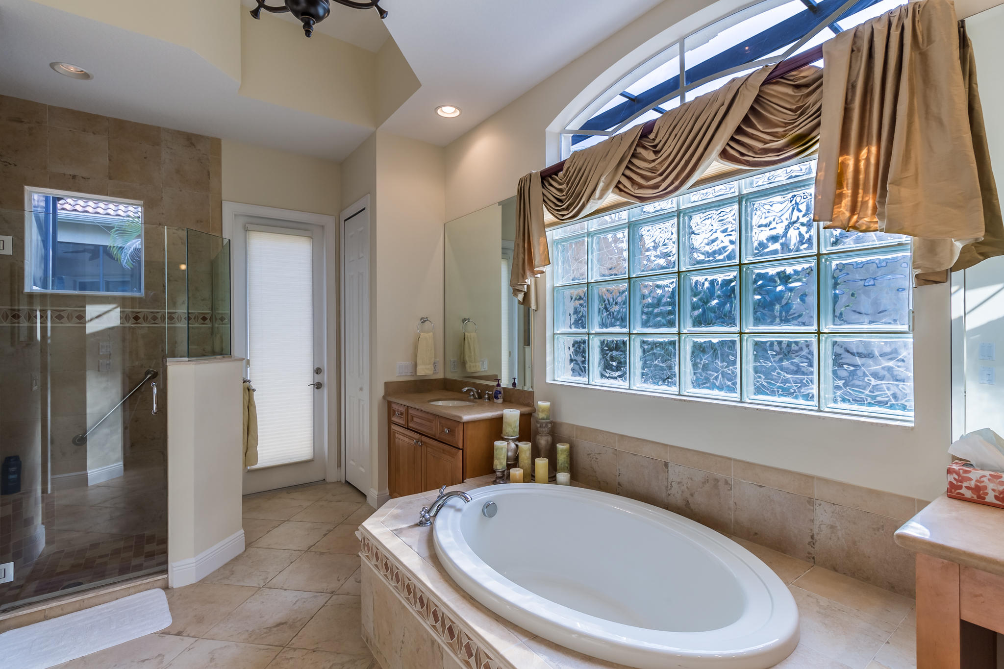 8816 Bally Bunion Road Port St. Lucie, FL 34986 - Photo 21 of 44 Master Bath