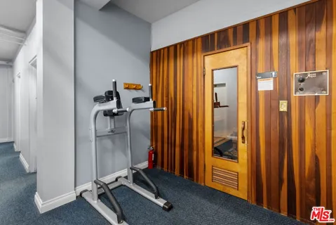 $628,000 | 6752 Hillpark Drive, Unit 202, Los Angeles, CA 90068