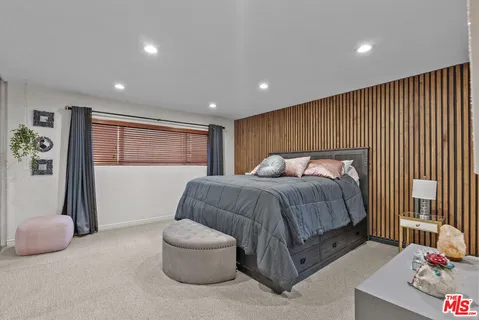 $628,000 | 6752 Hillpark Drive, Unit 202, Los Angeles, CA 90068
