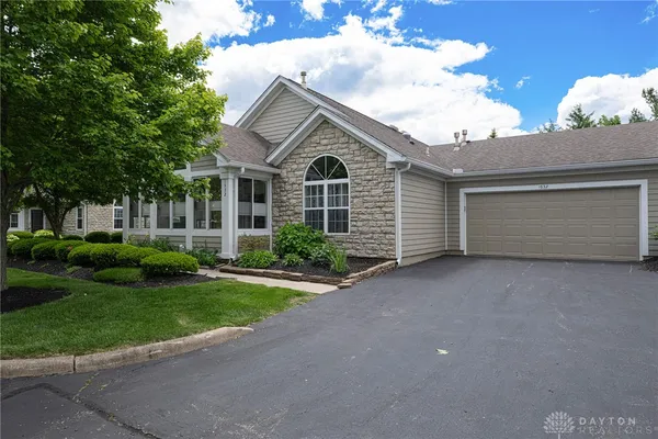 $269,900 | 1532 Turnberry Village Drive, Dayton, OH 45458