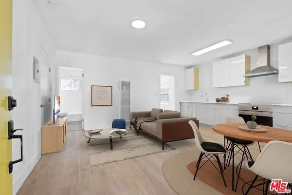 $2,350,000 | 318 Columbia Avenue, Los Angeles, CA 90017