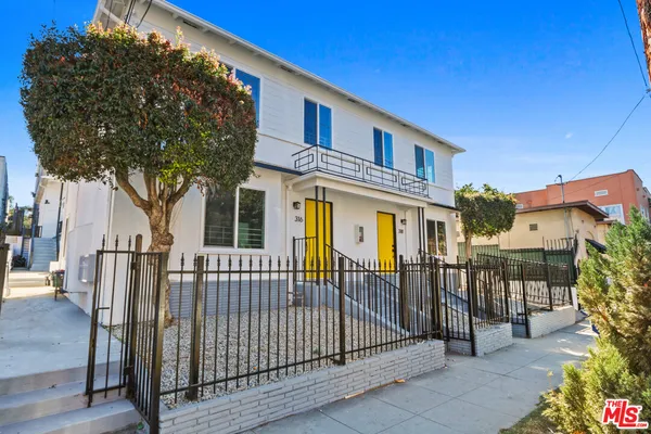 $2,350,000 | 318 Columbia Avenue, Los Angeles, CA 90017