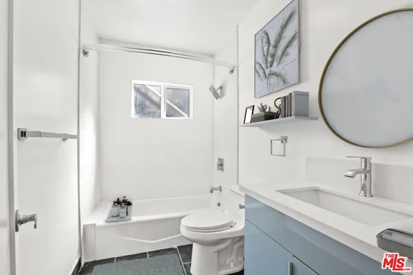 $2,350,000 | 318 Columbia Avenue, Los Angeles, CA 90017
