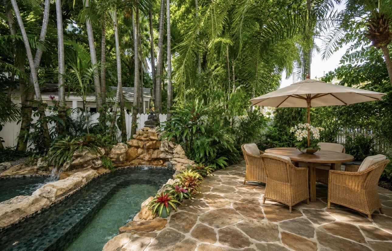 600 Elizabeth Street Key West, FL 33040 - Photo 27 of 98 Spa & Courtyard