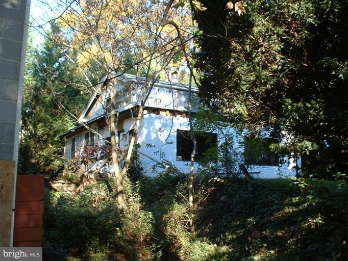16505 Frederick Road Mount Airy, MD 21771 - Photo 1 of 3 Exterior (Main)