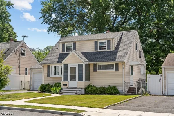 $549,999 | 779 Hemlock Road, Union, NJ 07083