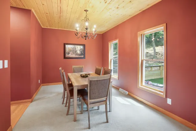 $769,000 | 487 Schraufnagel Drive, Erin, WI 53029