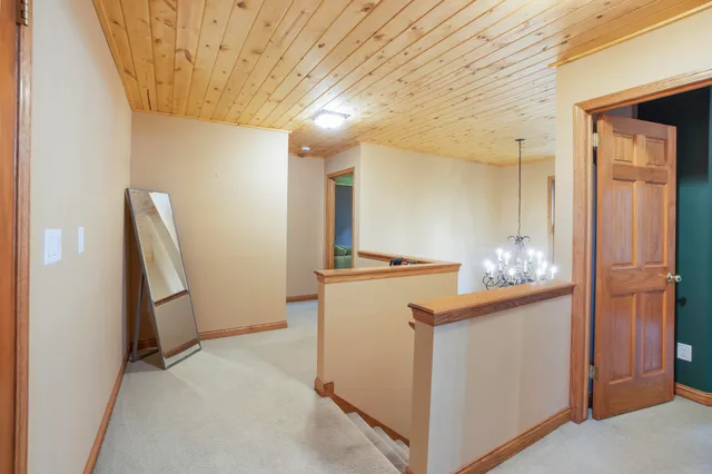 $769,000 | 487 Schraufnagel Drive, Erin, WI 53029