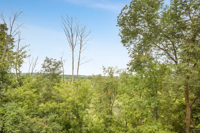 $769,000 | 487 Schraufnagel Drive, Erin, WI 53029