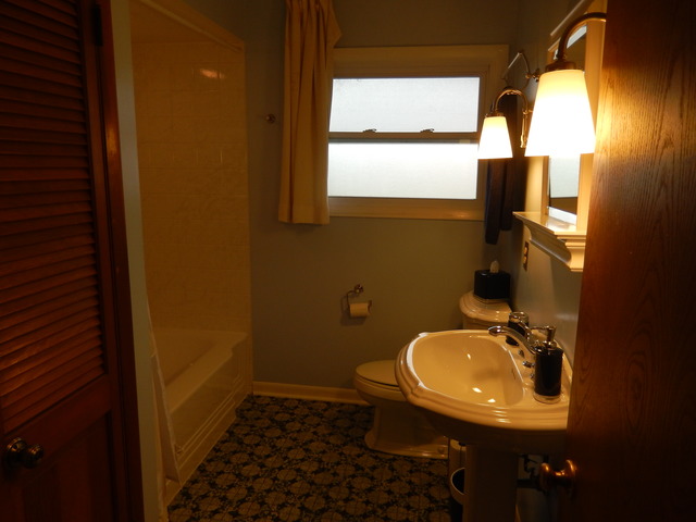 597 Nash Road Crystal Lake, IL 60014 - Photo 6 of 14