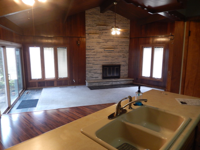 597 Nash Road Crystal Lake, IL 60014 - Photo 7 of 14
