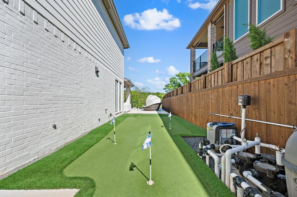 4209 Inverness Way Denton, TX 76210 - Photo 33 of 40 mini putt putt green