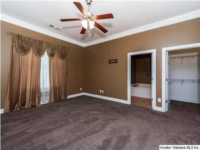 6384 Clubview Circle North Bessemer, AL 35022 - Photo 15 of 32