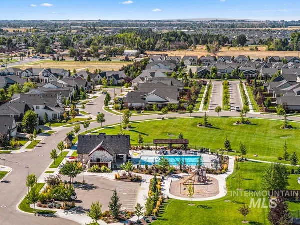 $1,195,000 | 6981 North Maplestone Avenue, Meridian, ID 83646