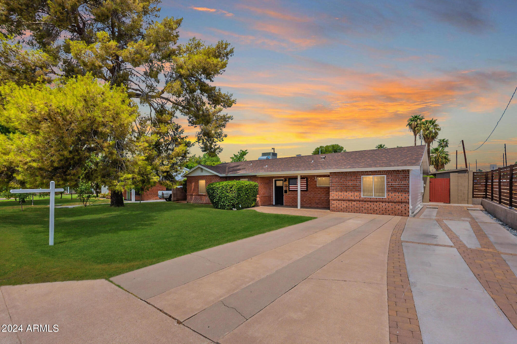 1148 East Lamar Road Phoenix, AZ 85014 - Photo 1 of 38 Lamar-1