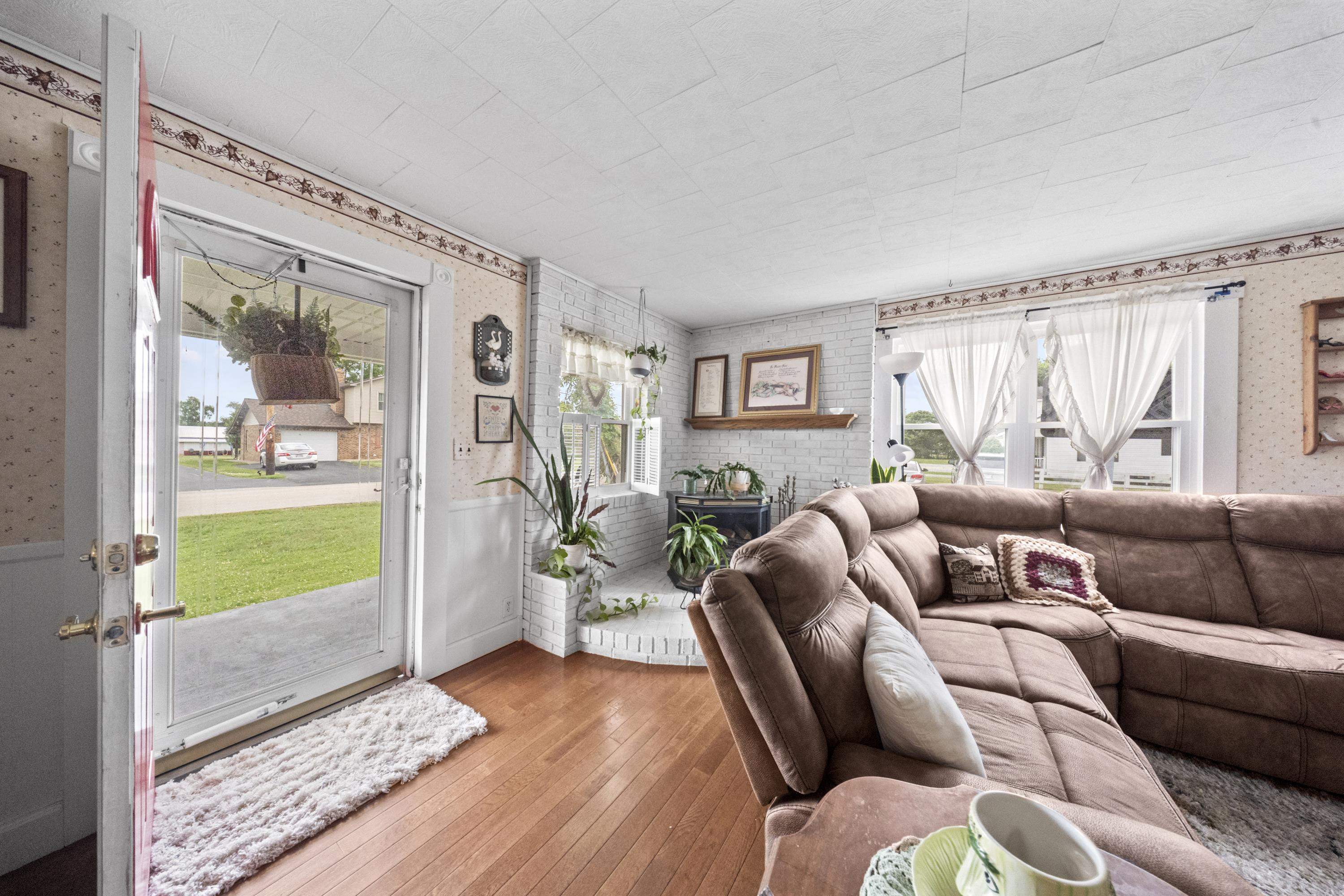 603 Ohio River Road Greenup, KY 41144 - Photo 20 of 50
