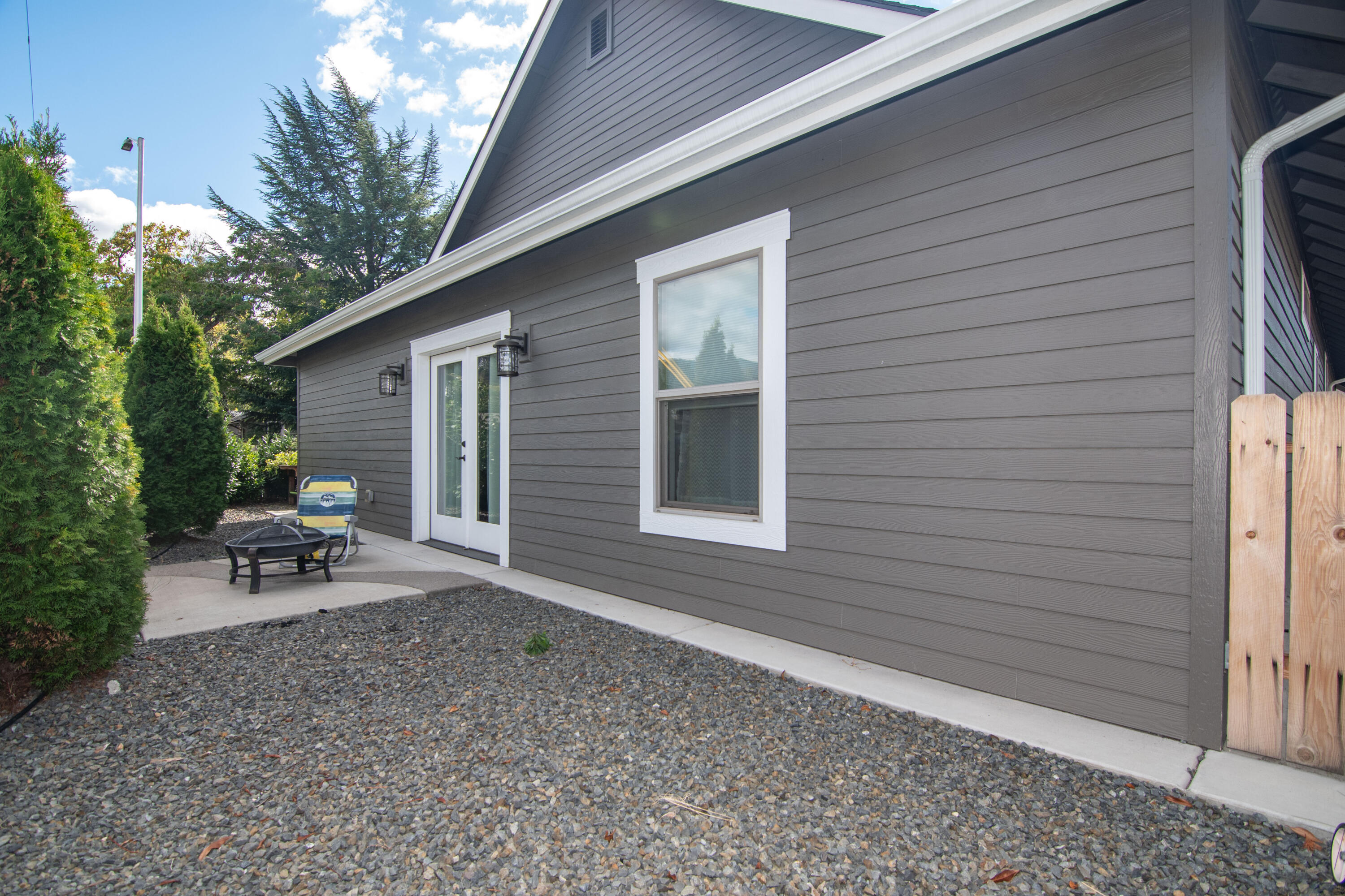 1794 Harbeck Road Grants Pass, OR 97527 - Photo 4 of 41 Harbeck-7