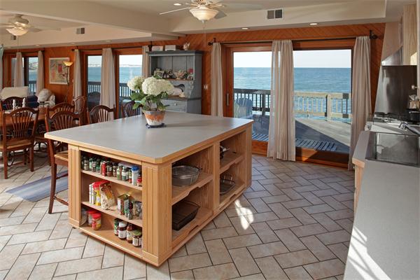 79 Seaside Road Scituate, MA 02066 - Photo 11 of 29 Gallery Image 11