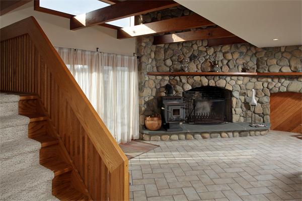 79 Seaside Road Scituate, MA 02066 - Photo 13 of 29 Gallery Image 13