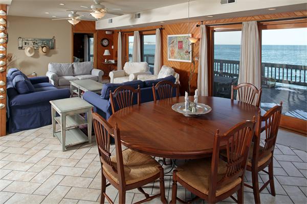 79 Seaside Road Scituate, MA 02066 - Photo 7 of 29 Gallery Image 7