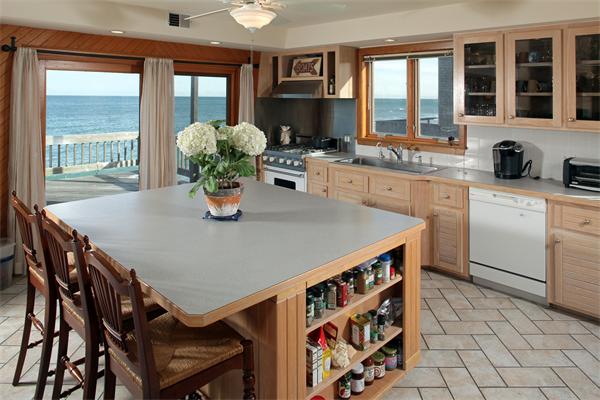 79 Seaside Road Scituate, MA 02066 - Photo 10 of 29 Gallery Image 10