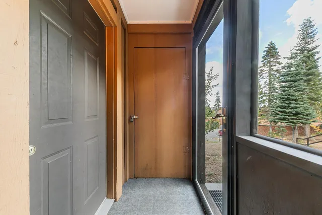 $389,000 | 11569 Snowpeak Way, Unit 651, Truckee, CA 96161