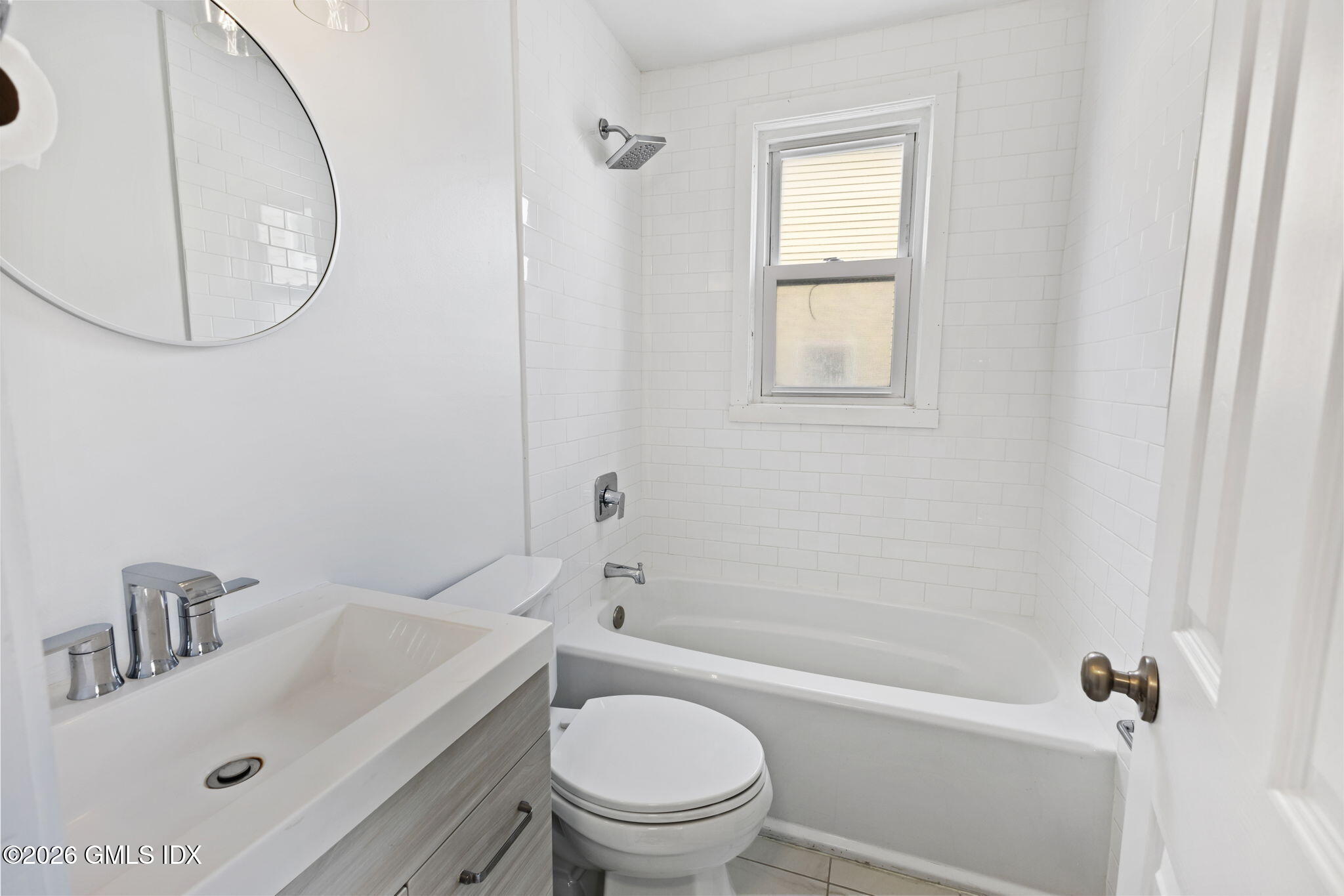 10 Artic Street, Unit A Greenwich, CT 06830 - Photo 11 of 22 13-web-or-mls-10-artic-st-unit-a