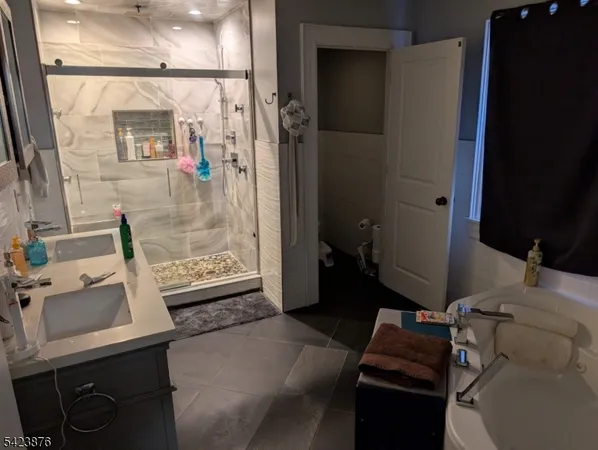 $1,599,000 | 833 Salem Avenue, Hillside, NJ 07205