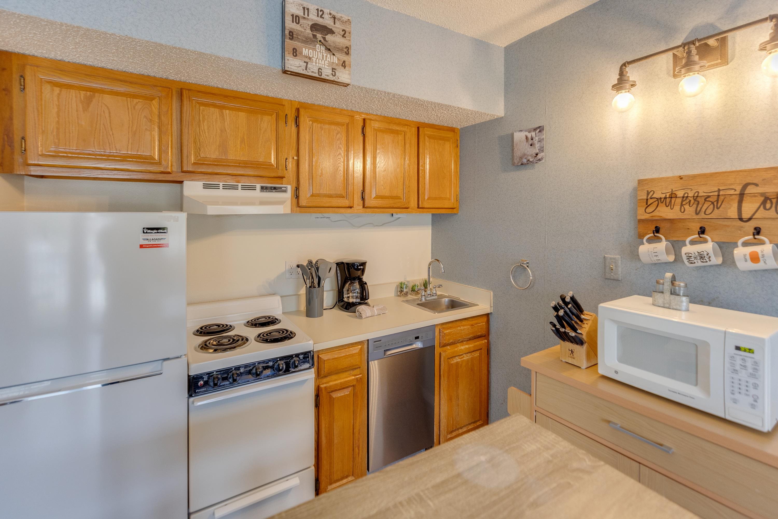 36 Lodge Road, Unit C201 Lincoln, NH 03251 - Photo 10 of 28
