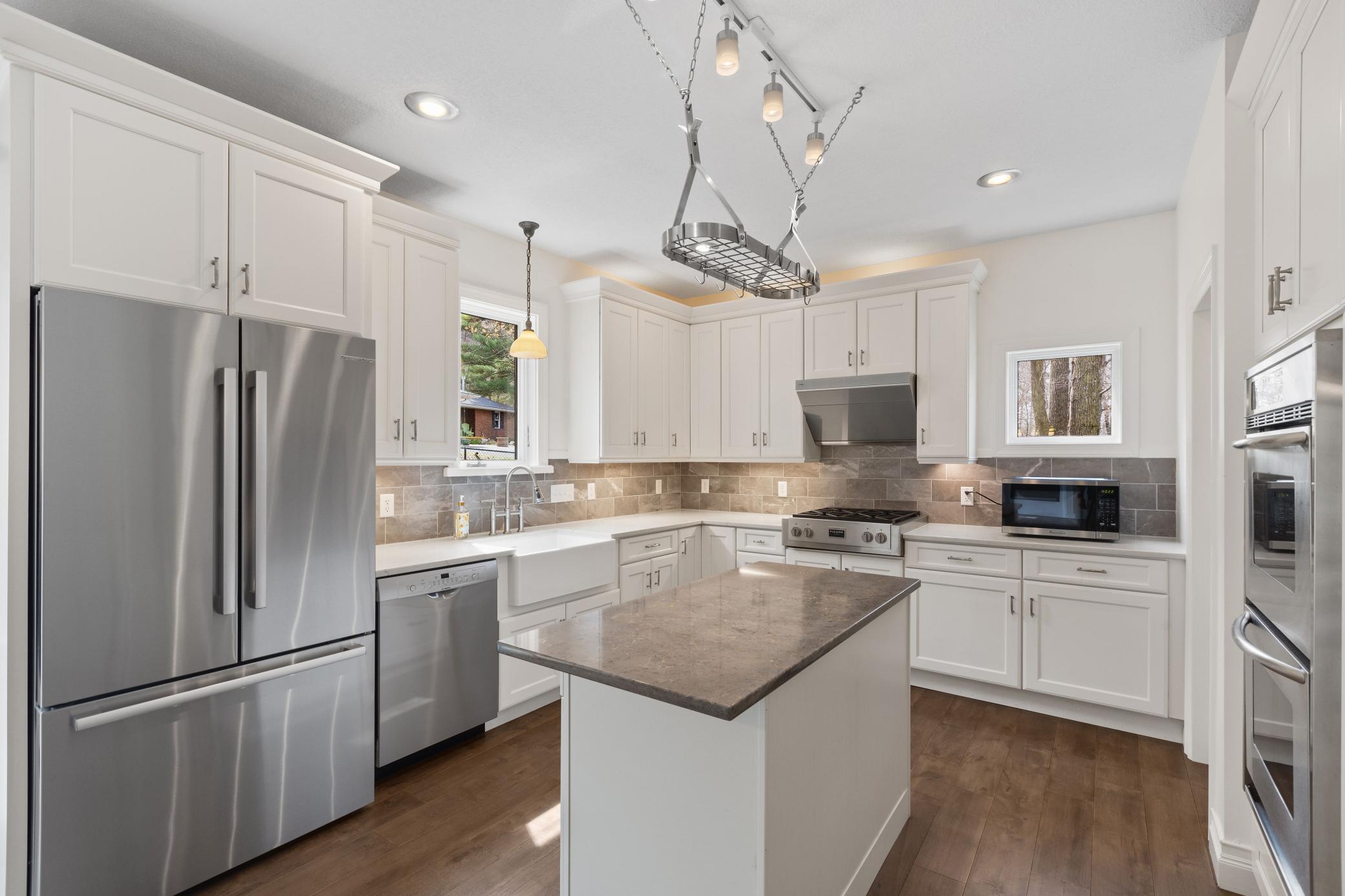 1067 Pioneer Road Red Wing, MN 55066 - Photo 11 of 51