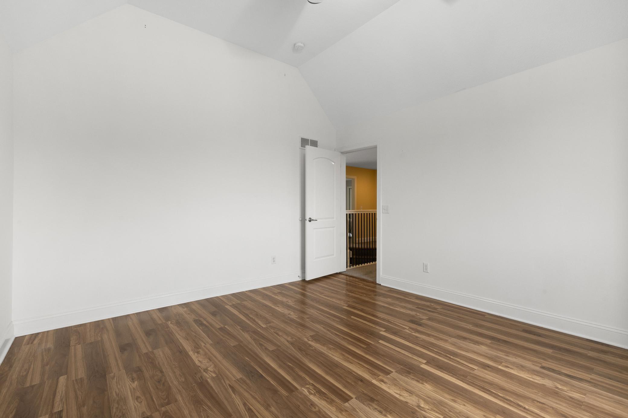 1067 Pioneer Road Red Wing, MN 55066 - Photo 31 of 51