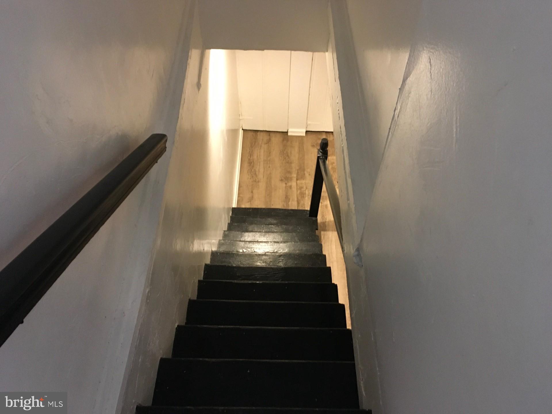 2477 West Cold Spring Lane Baltimore, MD 21215 - Photo 26 of 35 a view of entryway