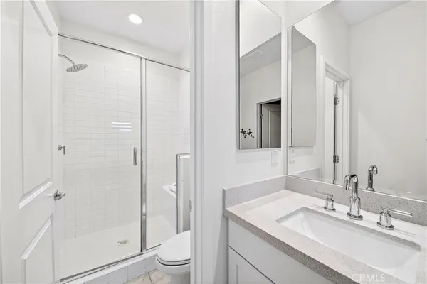 $959,000 | 404 Echo Blue, Lake Forest, CA 92610