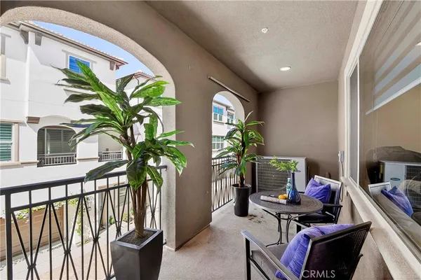 $959,000 | 404 Echo Blue, Lake Forest, CA 92610