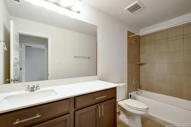 $2,175 | 12915 Irvin Path, San Antonio, TX 78254