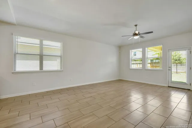 $2,175 | 12915 Irvin Path, San Antonio, TX 78254