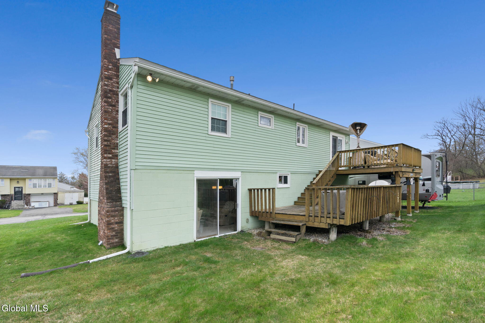 33 Abby Road Colonie, NY 12110 - Photo 25 of 42 5-web-or-mls-33-abby-rd