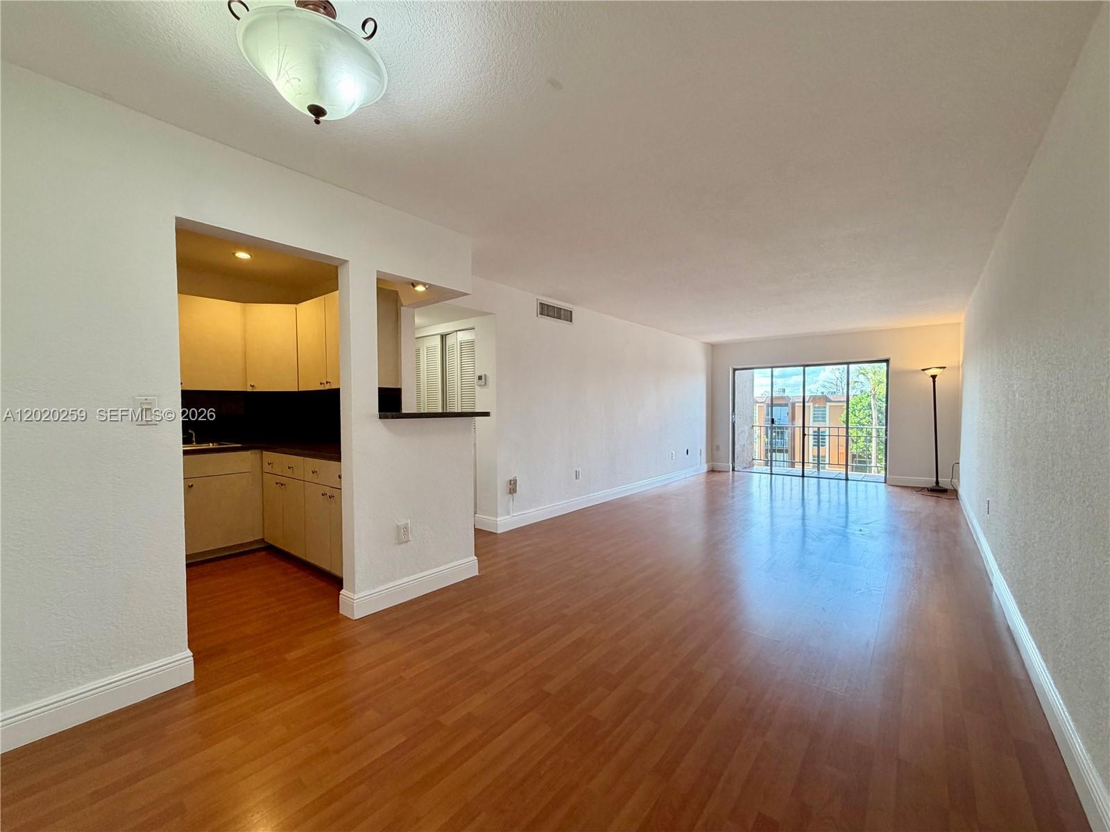 9429 Southwest 76th Street, Unit W38 Miami, FL 33173 - Photo 1 of 7