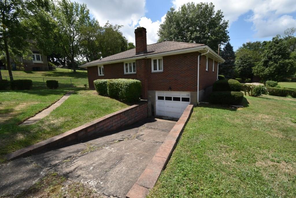 228 Frank Street McKees Rocks, PA 15136 - Photo 4 of 25