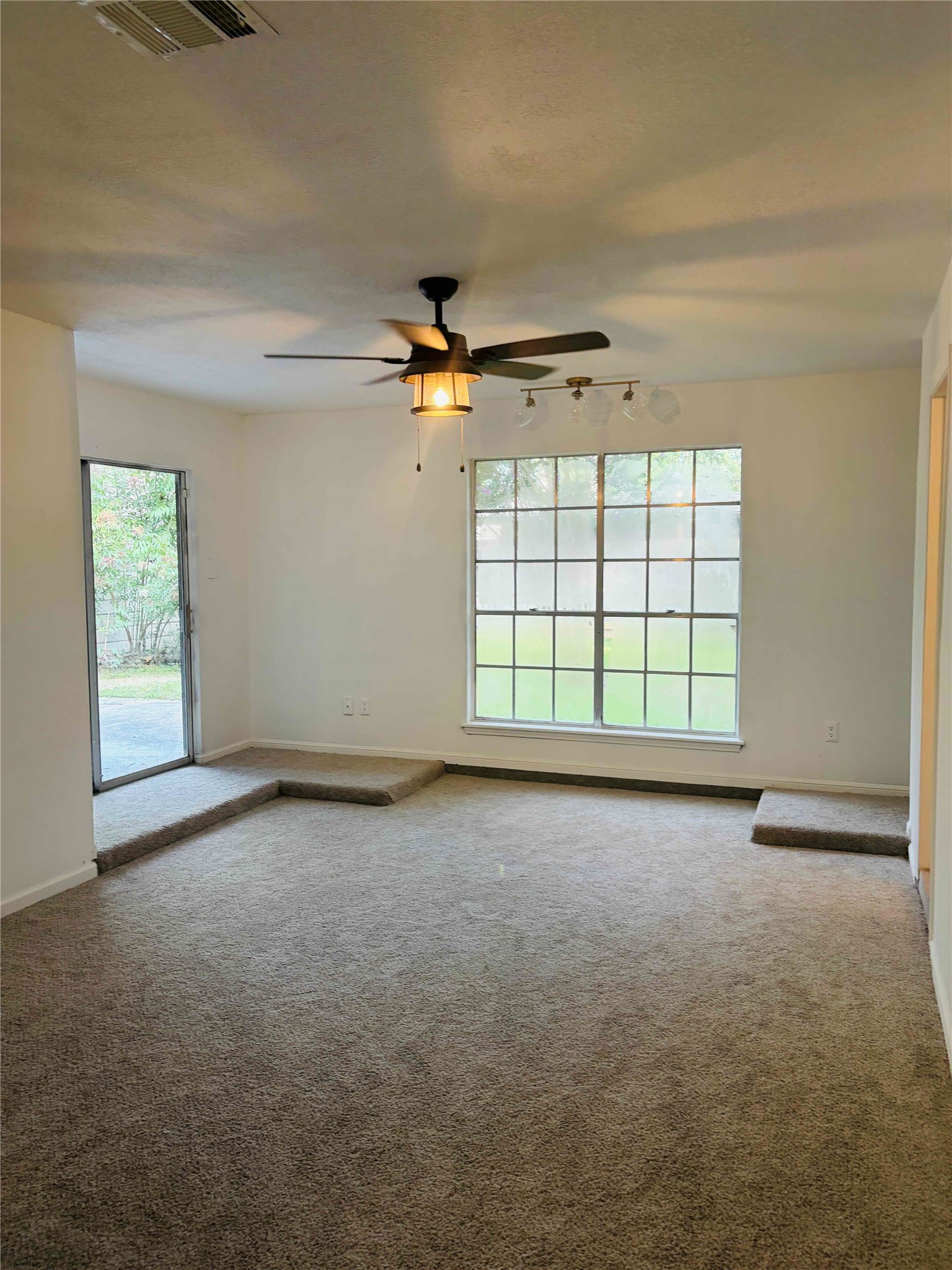 710 Enchanted Trail Drive Spring, TX 77388 - Photo 10 of 11