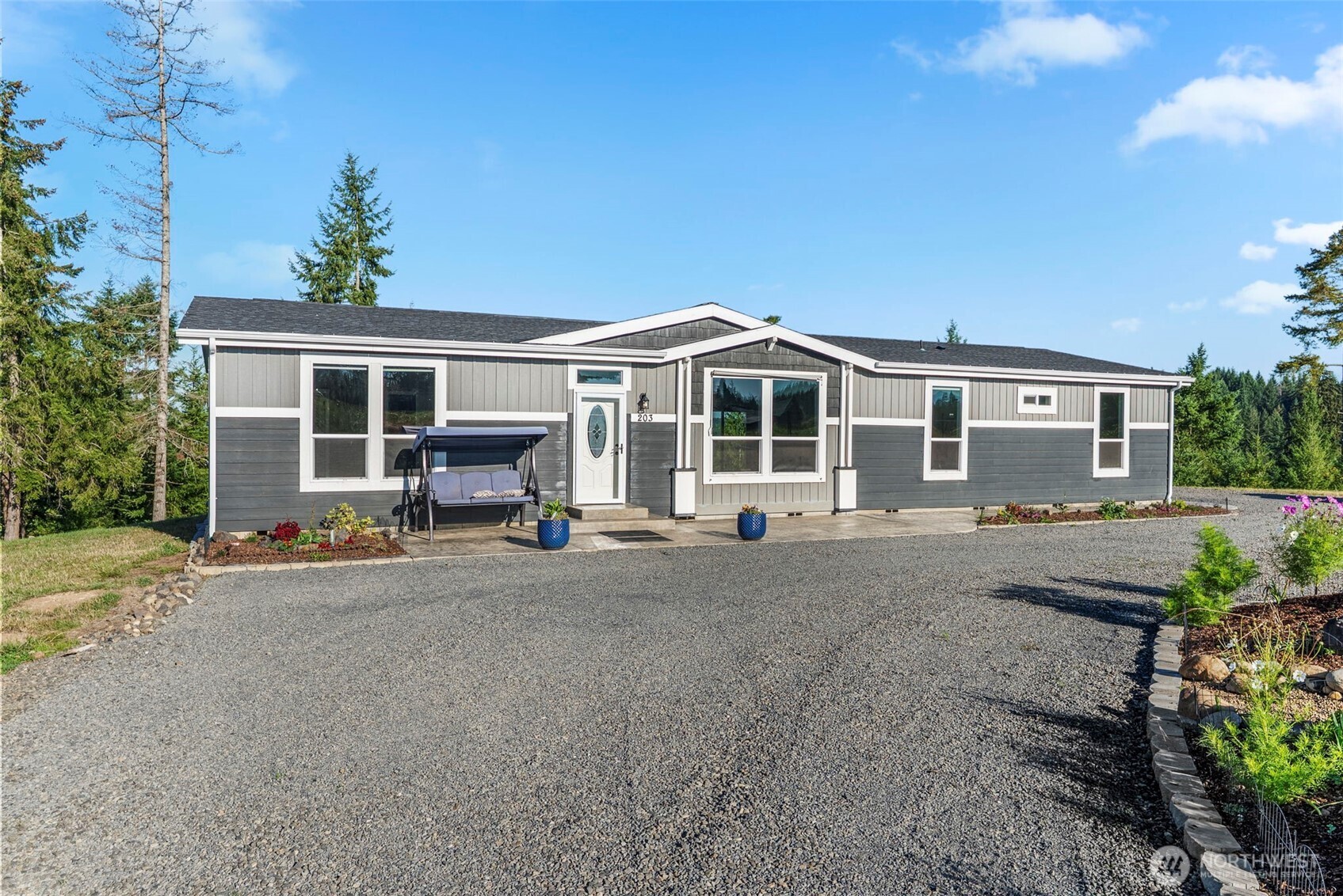 203 Oppelt Road Chehalis, WA 98532 - Photo 3 of 40 Gallery Image 3