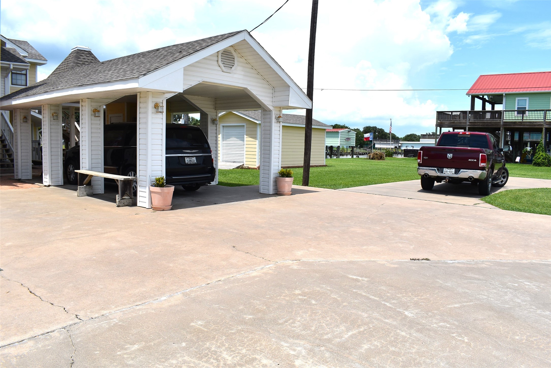 1657 County Road Sargent, TX 77414 - Photo 43 of 50