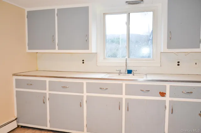 $1,200 | 4099 Highway 52, Unit 3, Youngsville, NY 12791