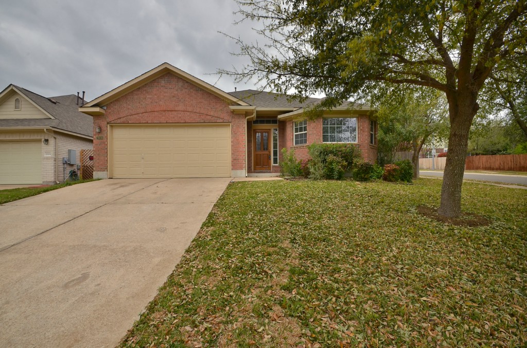 2000 Maize Bend Drive Austin, TX 78727 - Photo 2 of 24