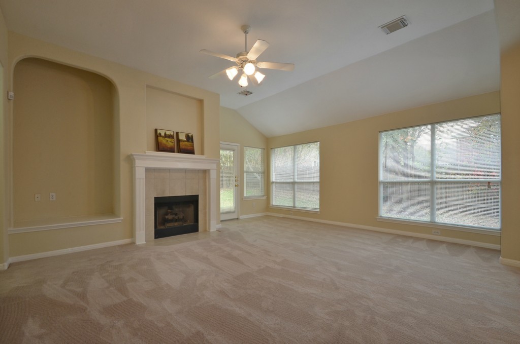 2000 Maize Bend Drive Austin, TX 78727 - Photo 7 of 24