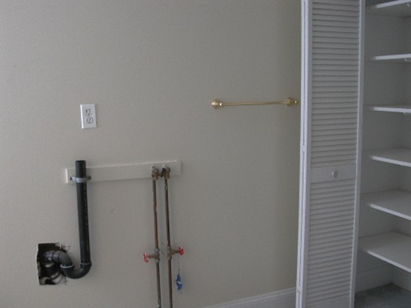 15 Carlstad Street, Unit 1 Worcester, MA 01607 - Photo 16 of 27 Gallery Image 16