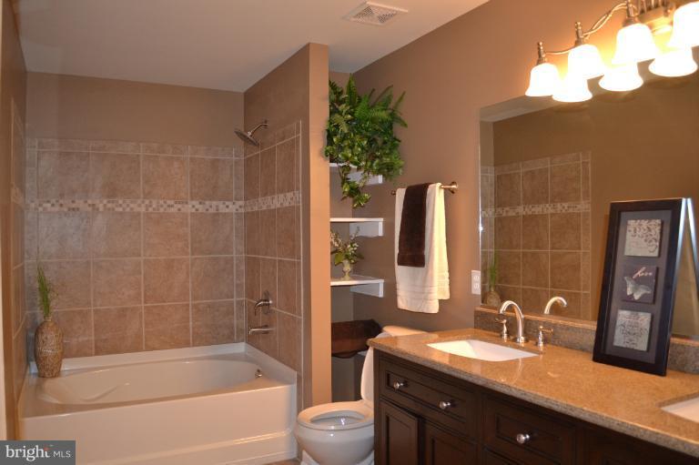 102 Quarry Road Stafford, VA 22554 - Photo 4 of 19 Custom Tile- Double Vanity with Granite