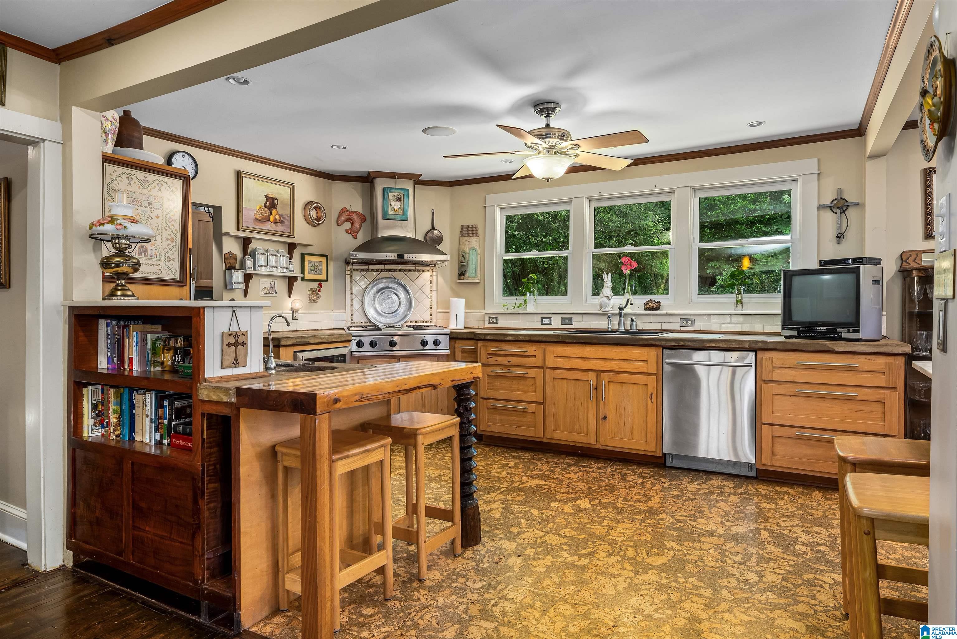 604 Ridge Road Birmingham, AL 35206 - Photo 11 of 43