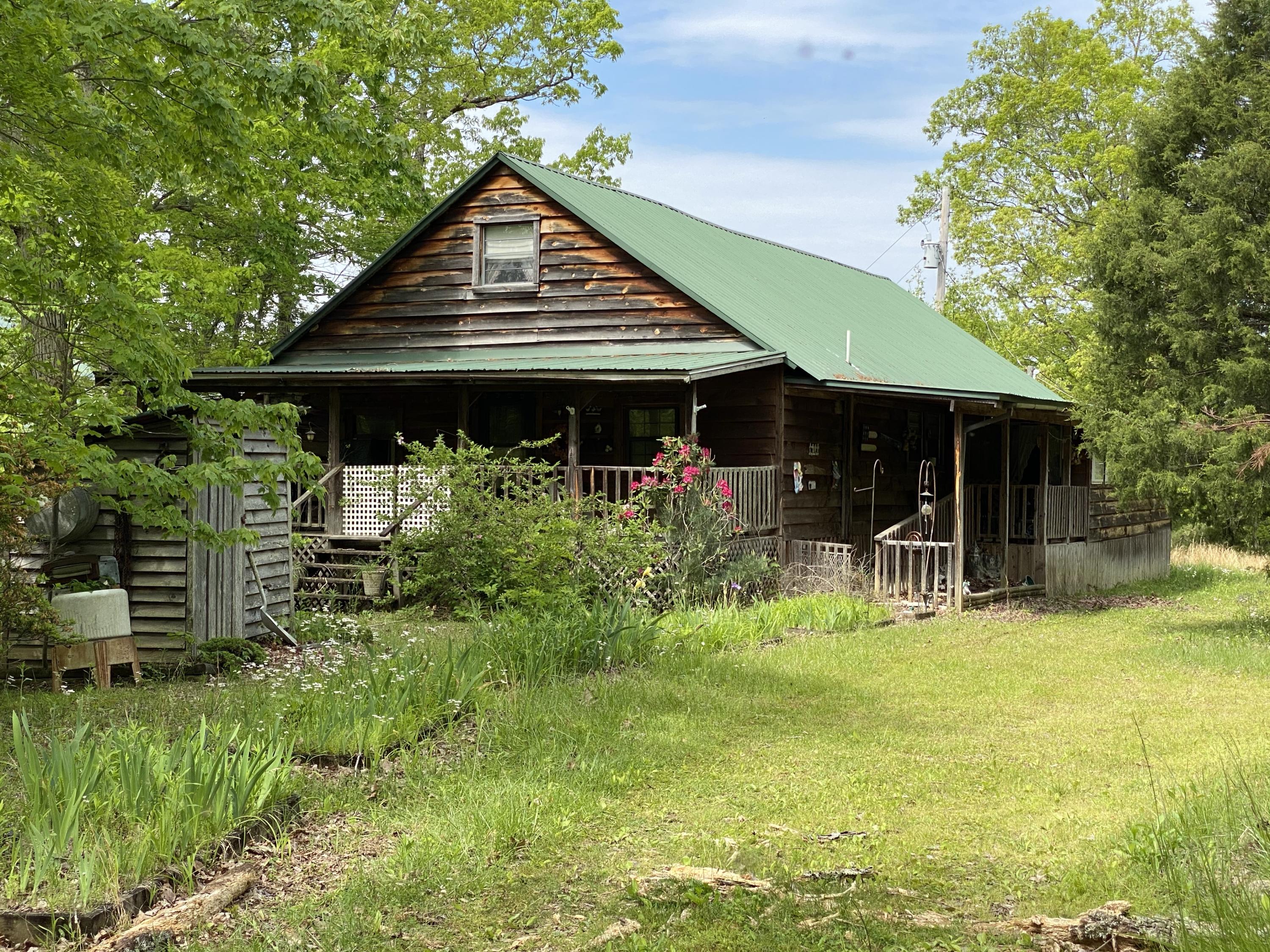 440 Heavenly Way Del Rio, TN 37727 - Photo 1 of 25 1